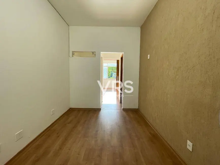 Foto 5 de Apartamento com 1 quarto à venda e para alugar, 31m2 em Várzea, Teresopolis - RJ