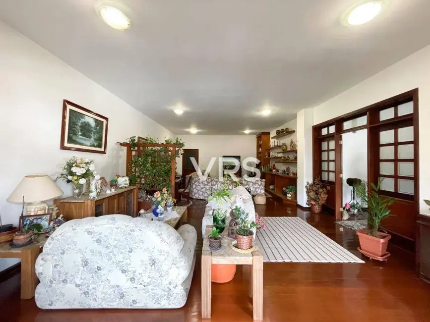 Foto 1 de Cobertura com 5 quartos à venda, 2450m2 em Nossa Senhora de Fátima, Teresopolis - RJ