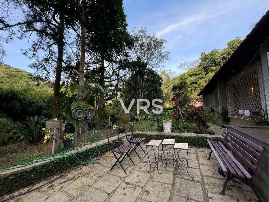 Foto 5 de Casa com 3 quartos à venda e para alugar, 1770m2 em Granja Florestal, Teresopolis - RJ
