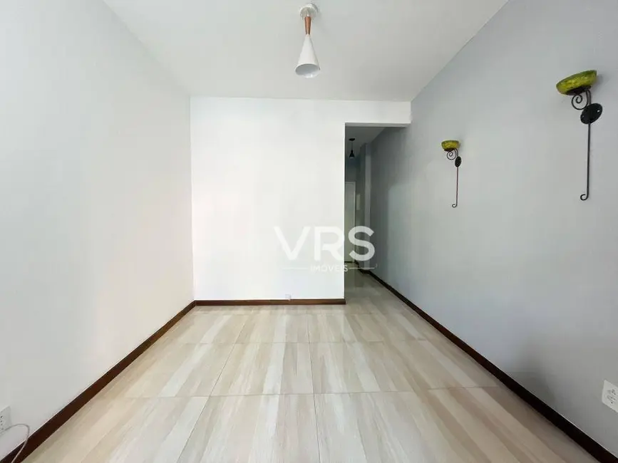 Foto 2 de Apartamento com 1 quarto para alugar, 27m2 em Alto, Teresopolis - RJ