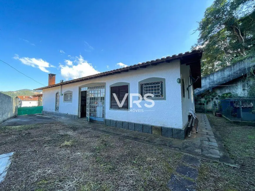 Foto 4 de Casa com 3 quartos à venda, 938m2 em Barra do Imbuí, Teresopolis - RJ