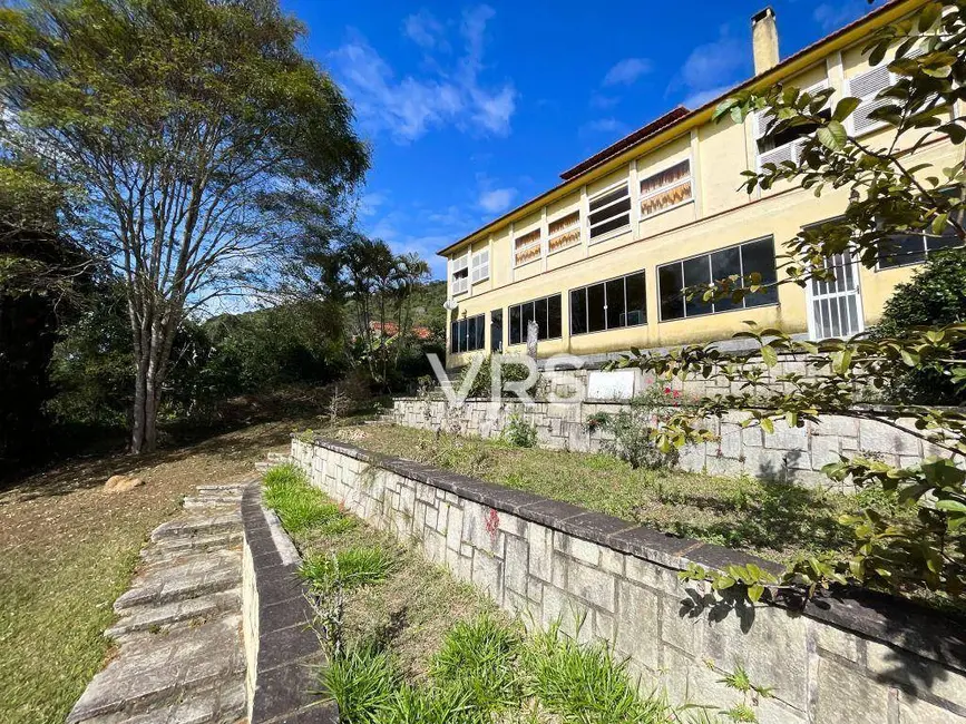 Foto 2 de Casa com 6 quartos à venda, 2285m2 em Golfe, Teresopolis - RJ