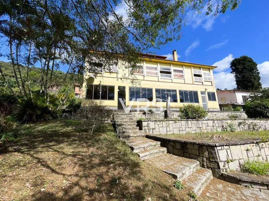 Foto 1 de Casa com 6 quartos à venda, 2285m2 em Golfe, Teresopolis - RJ