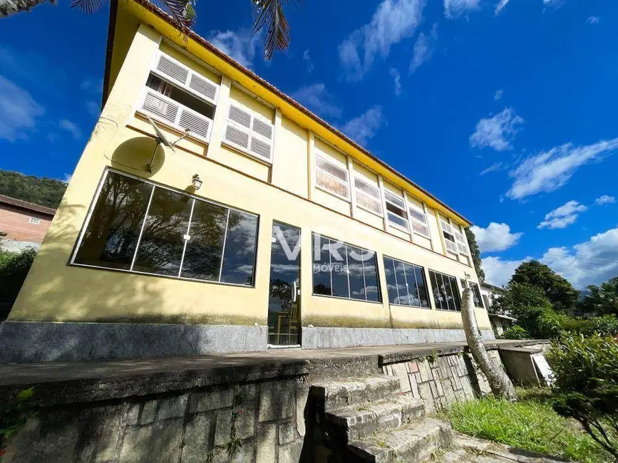 Casa com 6 quartos à venda, 2285m2 em Golfe, Teresopolis - RJ - imagem 3 Foto 3 de Casa com 6 quartos à venda, 2285m2 em Golfe, Teresopolis - RJ
