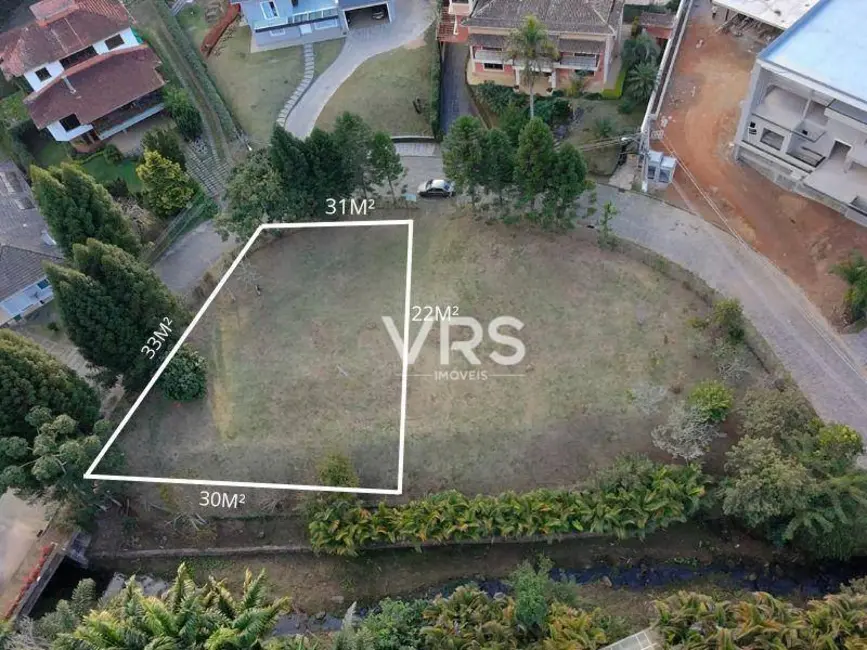 Foto 1 de Terreno / Lote à venda, 831m2 em Quebra Frascos, Teresopolis - RJ