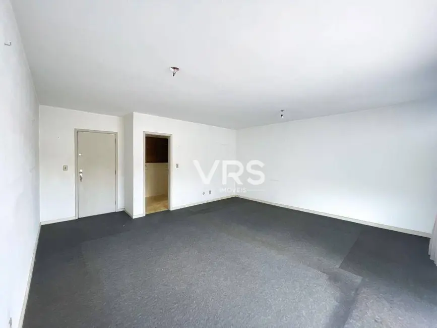 Cobertura com 3 quartos à venda, 88m2 em Várzea, Teresopolis - RJ - imagem 4 Foto 4 de Cobertura com 3 quartos à venda, 88m2 em Várzea, Teresopolis - RJ