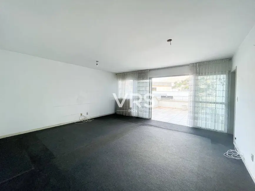 Cobertura com 3 quartos à venda, 88m2 em Várzea, Teresopolis - RJ - imagem 5 Foto 5 de Cobertura com 3 quartos à venda, 88m2 em Várzea, Teresopolis - RJ