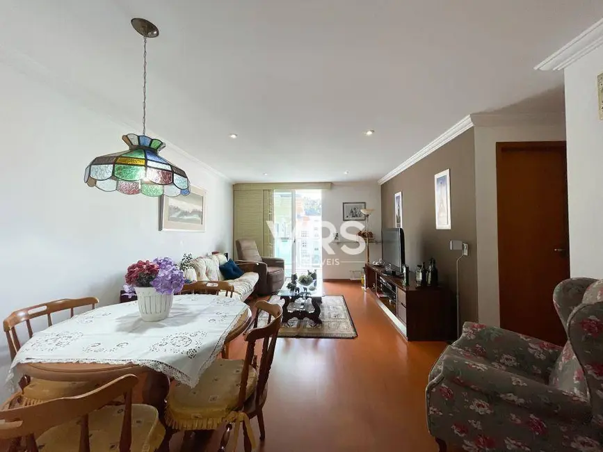 Foto 1 de Apartamento com 2 quartos à venda, 81m2 em Agriões, Teresopolis - RJ