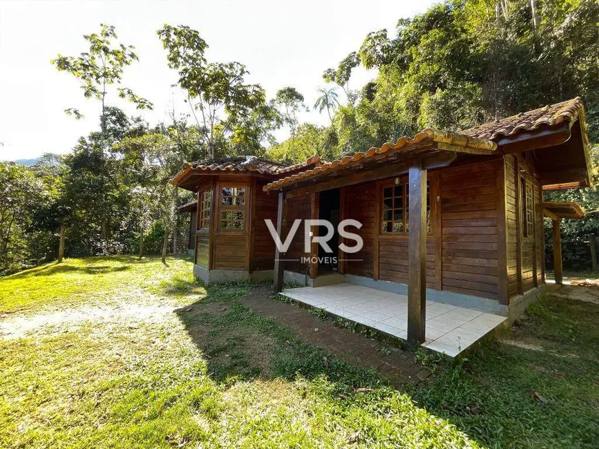 Foto 2 de Casa de Condomínio com 3 quartos à venda, 1625m2 em Albuquerque, Teresopolis - RJ