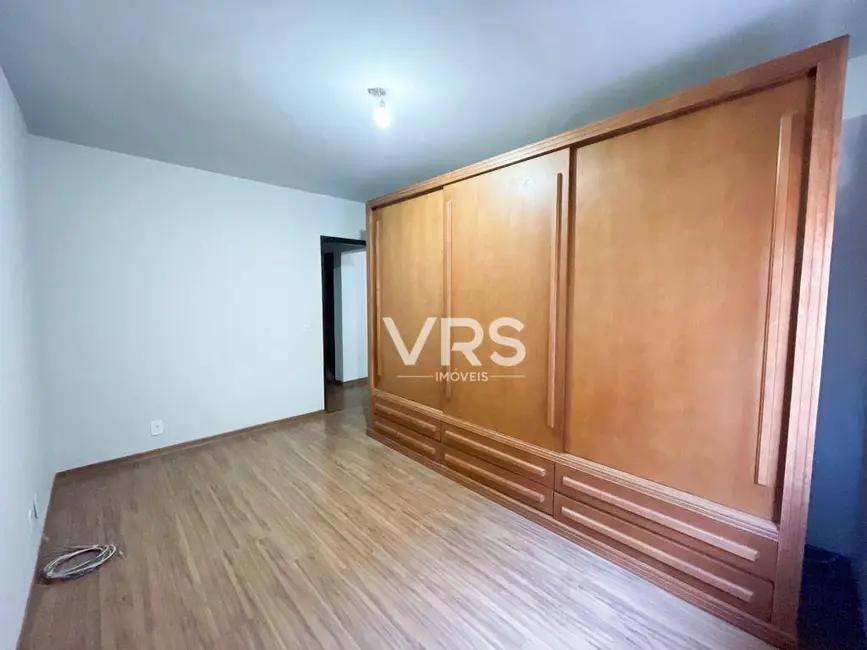 Foto 6 de Apartamento com 1 quarto à venda, 4416m2 em Várzea, Teresopolis - RJ