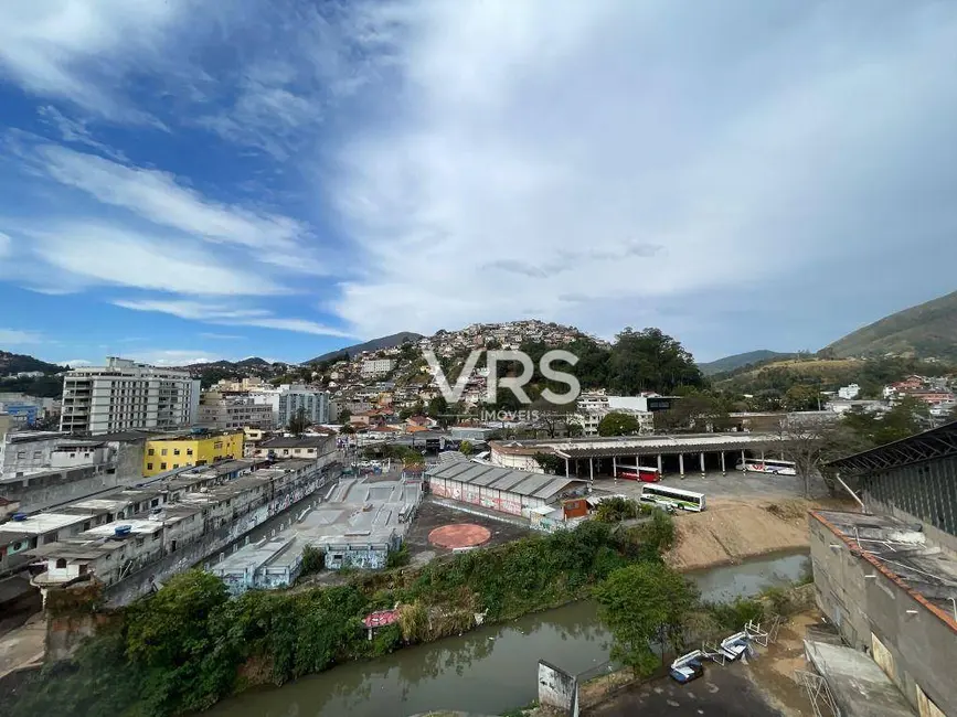 Foto 4 de Apartamento com 1 quarto à venda, 50m2 em Várzea, Teresopolis - RJ