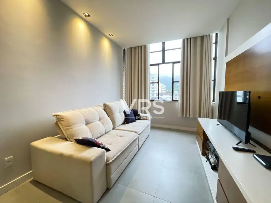 Foto 3 de Apartamento com 2 quartos à venda, 44m2 em Alto, Teresopolis - RJ