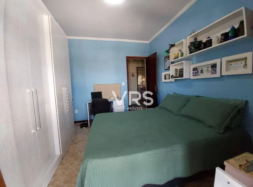 Casa com 3 quartos à venda, 4000m2 em Jardim Europa, Teresopolis - RJ - imagem 5 Foto 5 de Casa com 3 quartos à venda, 4000m2 em Jardim Europa, Teresopolis - RJ