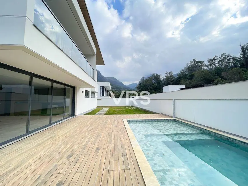 Foto 2 de Casa de Condomínio com 4 quartos à venda, 980m2 em Quebra Frascos, Teresopolis - RJ