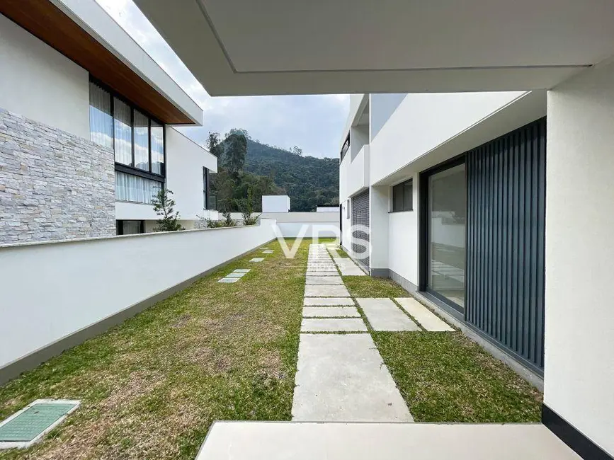 Foto 7 de Casa de Condomínio com 4 quartos à venda, 980m2 em Quebra Frascos, Teresopolis - RJ