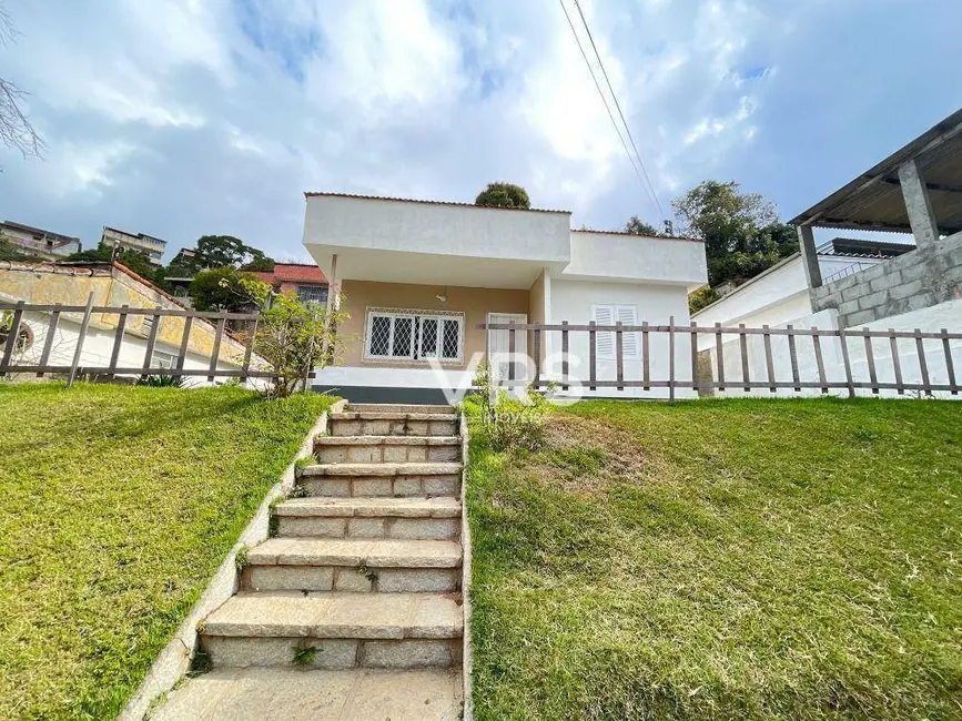 Foto 1 de Casa com 2 quartos à venda, 430m2 em Vale do Paraíso, Teresopolis - RJ