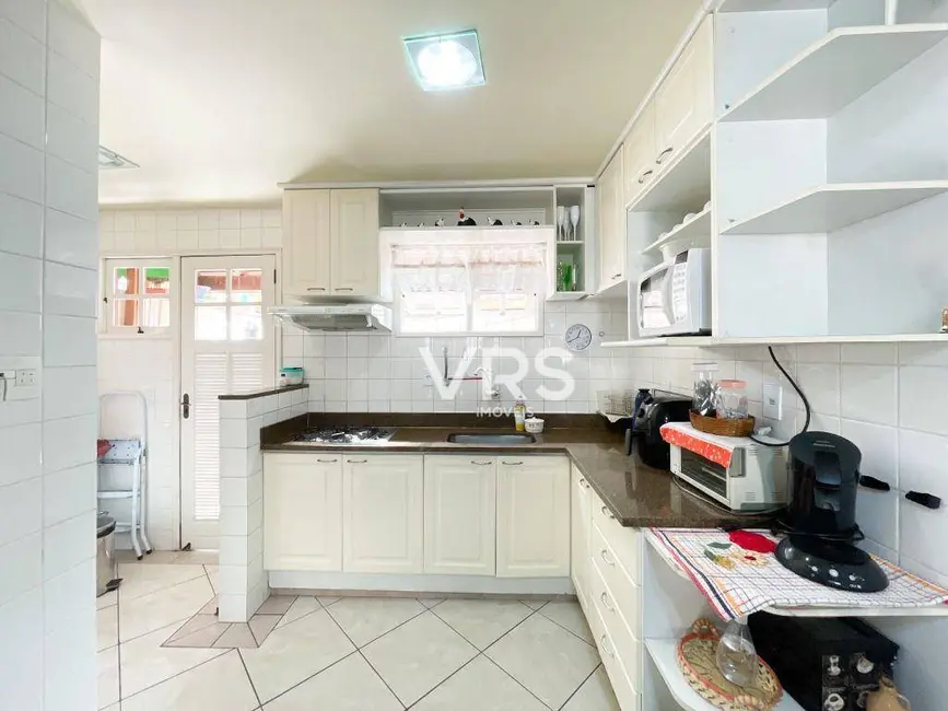 Foto 6 de Casa de Condomínio com 3 quartos à venda, 6700m2 em Tijuca, Teresopolis - RJ