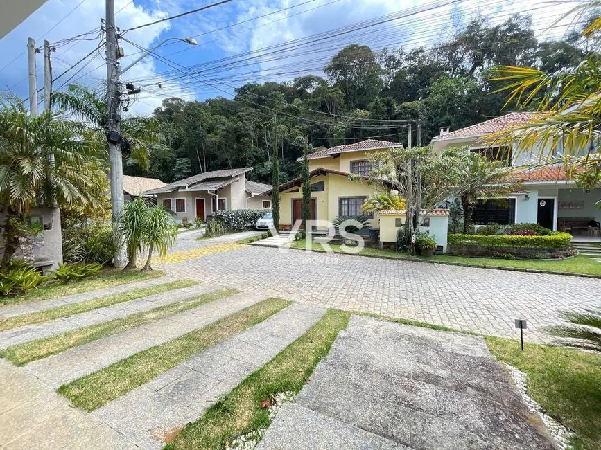 Foto 2 de Casa de Condomínio com 4 quartos à venda, 300m2 em Posse, Teresopolis - RJ