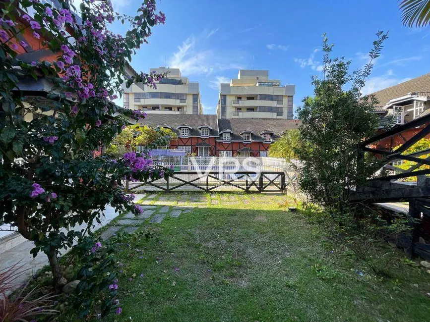 Casa de Condomínio com 5 quartos à venda, 72m2 em Alto, Teresopolis - RJ - imagem 7 Foto 7 de Casa de Condomínio com 5 quartos à venda, 72m2 em Alto, Teresopolis - RJ