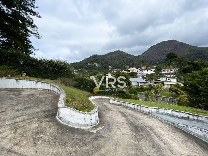 Casa com 5 quartos à venda, 1939m2 em Agriões, Teresopolis - RJ - imagem 4 Foto 4 de Casa com 5 quartos à venda, 1939m2 em Agriões, Teresopolis - RJ