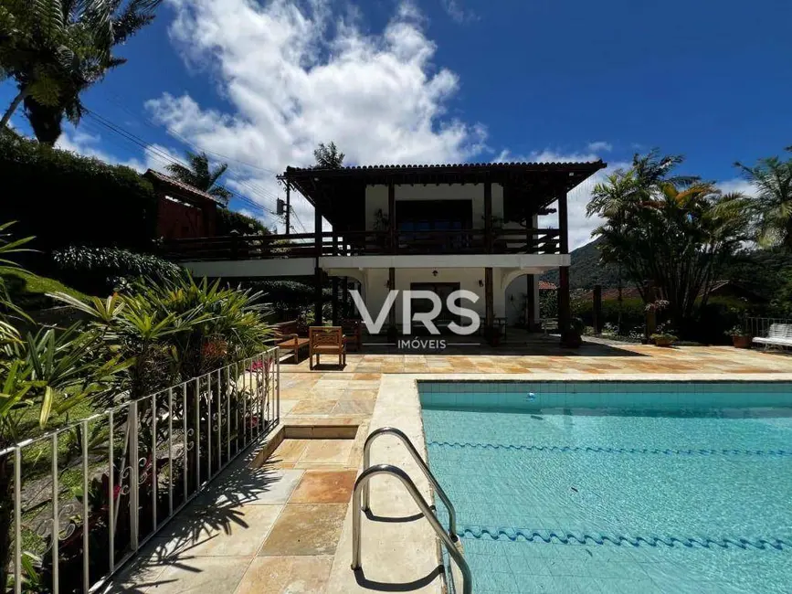 Foto 2 de Casa de Condomínio com 6 quartos à venda, 1260m2 em Carlos Guinle, Teresopolis - RJ