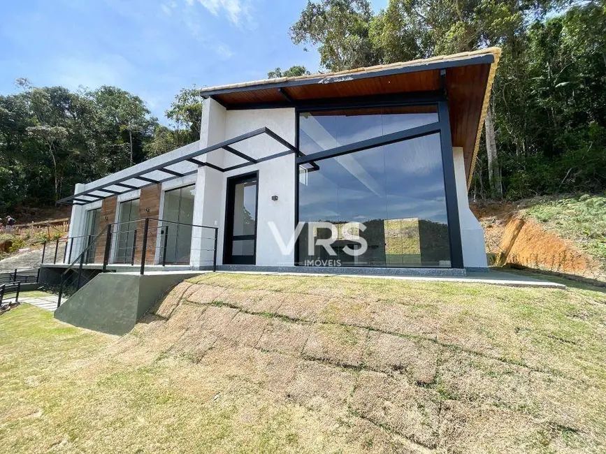 Casa de Condomínio com 3 quartos à venda, 631m2 em Prata, Teresopolis - RJ - imagem 1 Foto 1 de Casa de Condomínio com 3 quartos à venda, 631m2 em Prata, Teresopolis - RJ