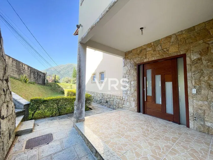 Foto 1 de Casa de Condomínio com 5 quartos à venda, 1310m2 em Carlos Guinle, Teresopolis - RJ