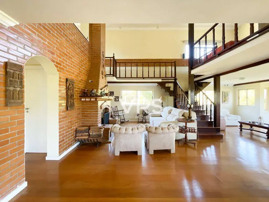 Foto 2 de Casa de Condomínio com 5 quartos à venda, 1310m2 em Carlos Guinle, Teresopolis - RJ