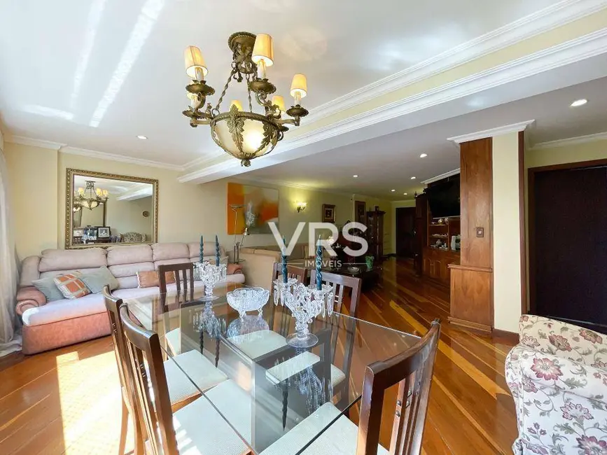 Foto 8 de Apartamento com 3 quartos à venda, 166m2 em Várzea, Teresopolis - RJ