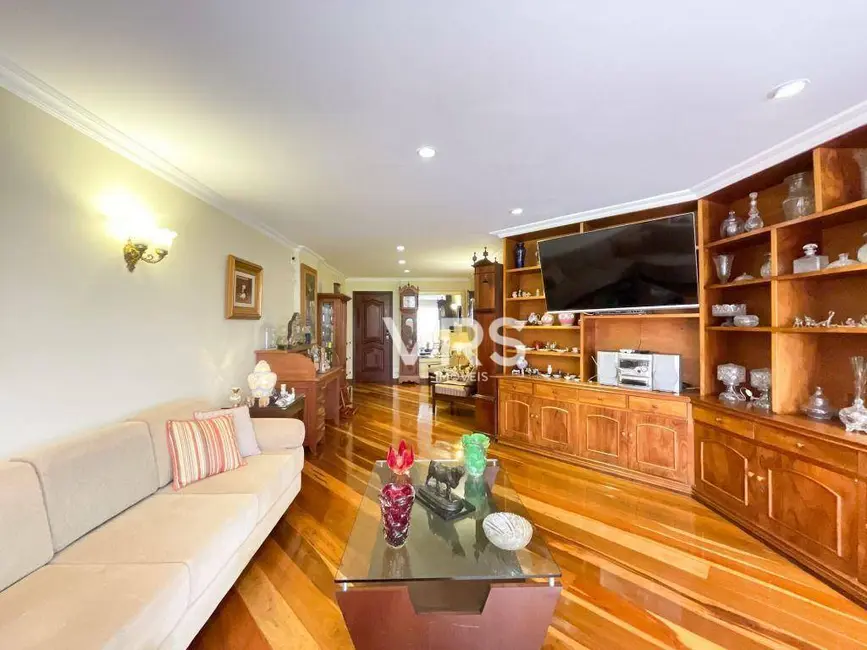 Foto 4 de Apartamento com 3 quartos à venda, 166m2 em Várzea, Teresopolis - RJ