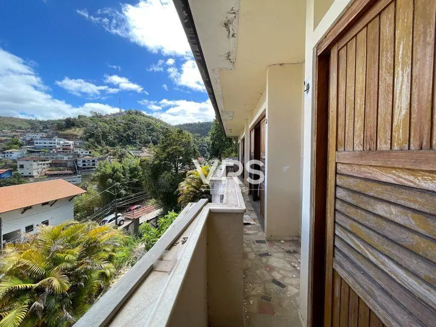 Casa com 5 quartos à venda, 1235m2 em Quinta da Barra, Teresopolis - RJ - imagem 9 Foto 9 de Casa com 5 quartos à venda, 1235m2 em Quinta da Barra, Teresopolis - RJ