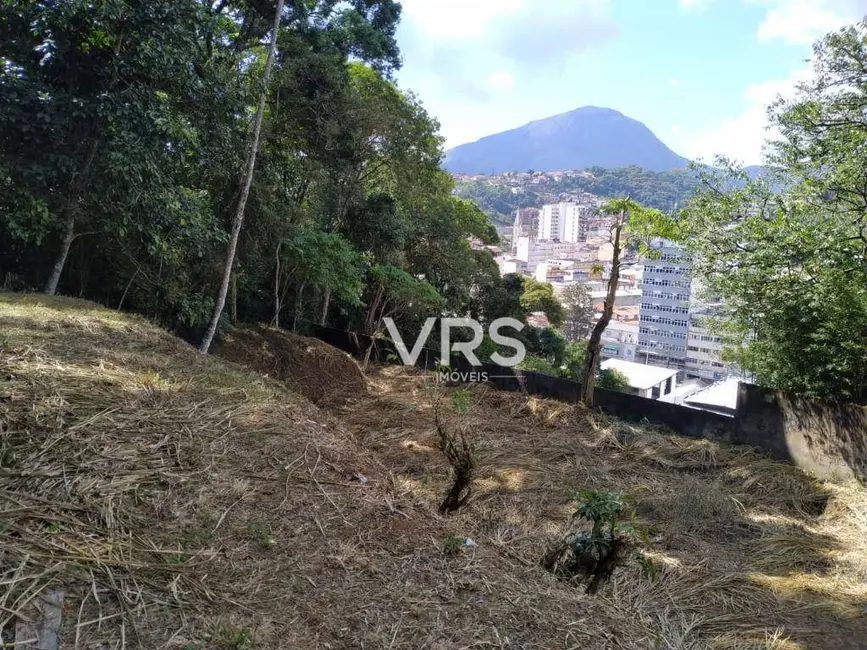 Foto 1 de Terreno / Lote à venda, 640m2 em Jardim Europa, Teresopolis - RJ