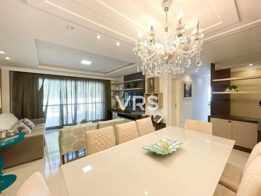 Cobertura com 4 quartos à venda, 276m2 em Várzea, Teresopolis - RJ - imagem 7 Foto 7 de Cobertura com 4 quartos à venda, 276m2 em Várzea, Teresopolis - RJ