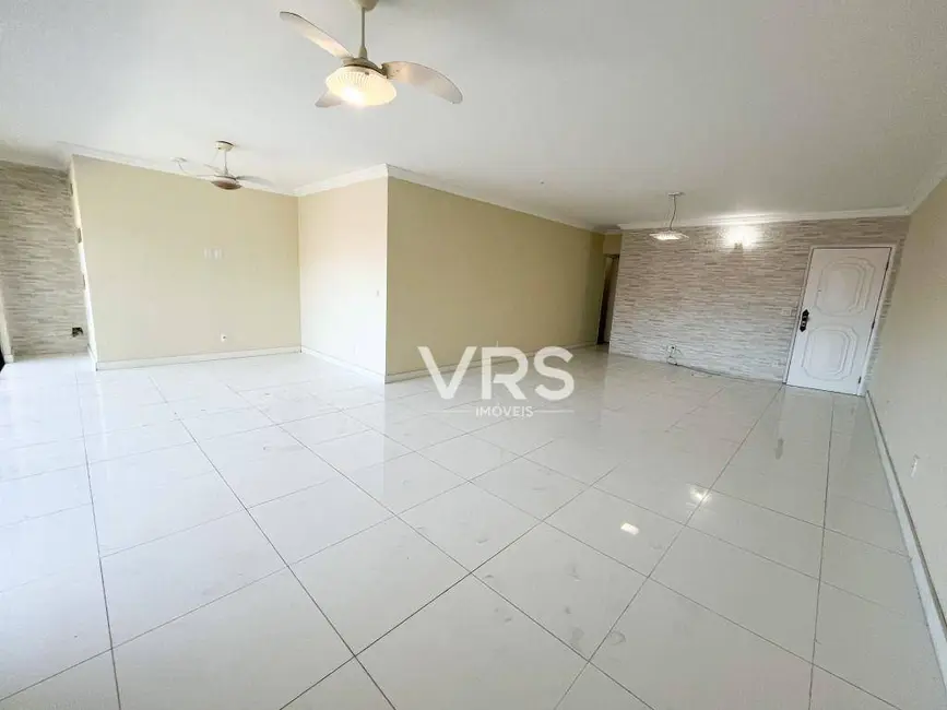 Foto 3 de Apartamento com 3 quartos à venda, 220m2 em Parque das Palmeiras, Angra Dos Reis - RJ
