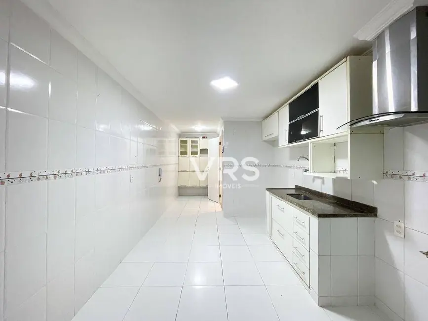 Foto 6 de Apartamento com 3 quartos à venda, 110m2 em Várzea, Teresopolis - RJ