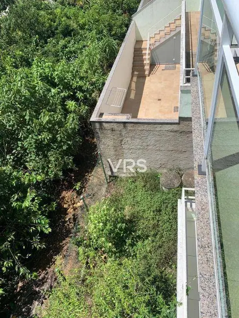 Foto 2 de Apartamento com 4 quartos à venda, 141m2 em Iucas, Teresopolis - RJ