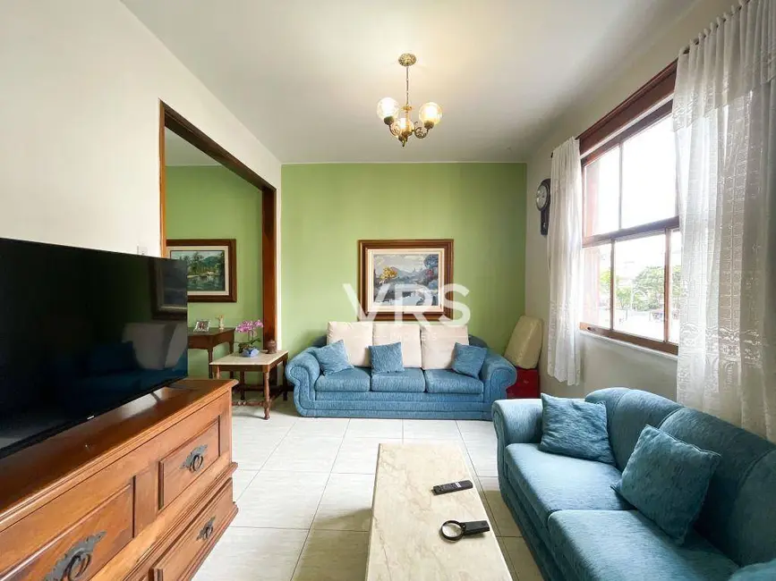 Apartamento com 2 quartos à venda, 74m2 em Várzea, Teresopolis - RJ - imagem 5 Foto 5 de Apartamento com 2 quartos à venda, 74m2 em Várzea, Teresopolis - RJ