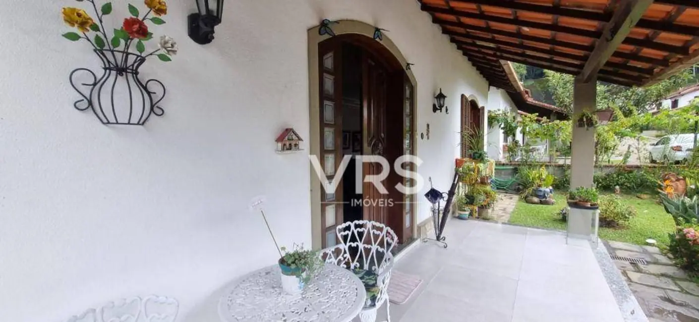 Foto 7 de Casa de Condomínio com 3 quartos à venda, 90m2 em Várzea, Teresopolis - RJ