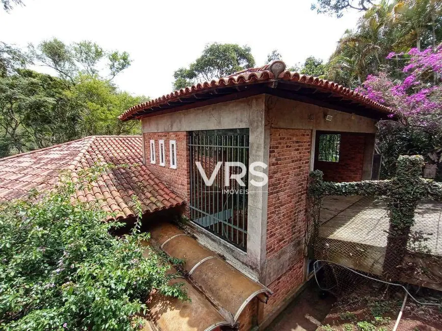 Foto 3 de Casa com 3 quartos à venda, 1060m2 em Golfe, Teresopolis - RJ