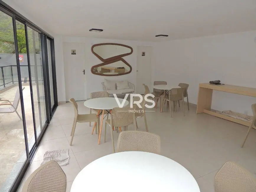 Foto 4 de Apartamento com 3 quartos à venda, 76m2 em Várzea, Teresopolis - RJ