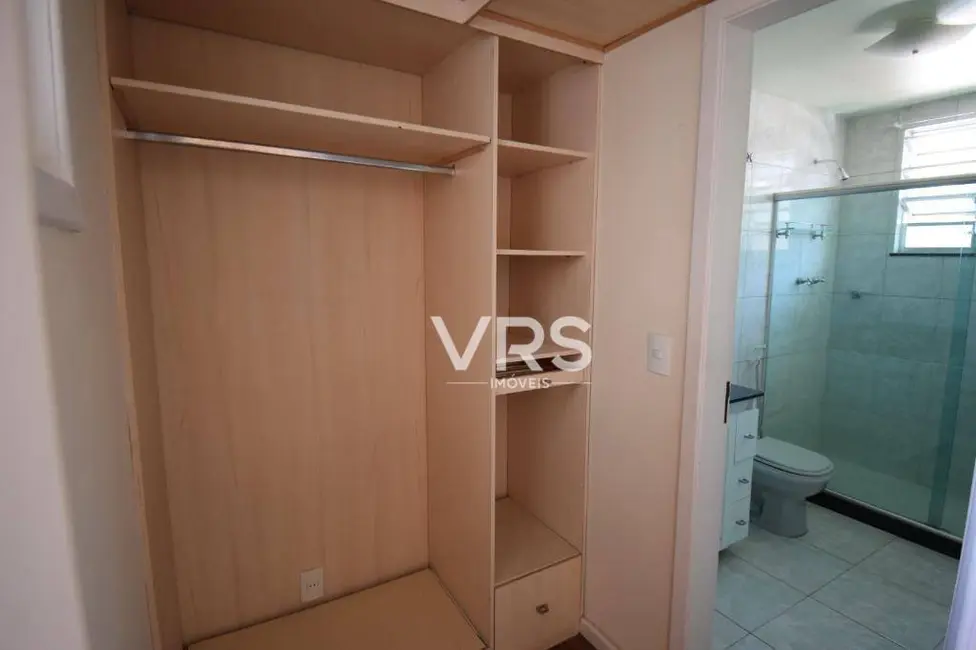 Foto 9 de Casa com 3 quartos à venda, 360m2 em Jardim Cascata, Teresopolis - RJ