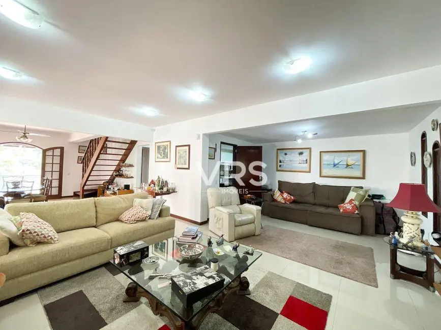 Foto 5 de Casa com 4 quartos à venda, 510m2 em Bom Retiro, Teresopolis - RJ