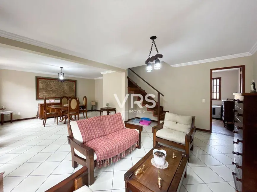 Casa de Condomínio com 4 quartos à venda, 6700m2 em Tijuca, Teresopolis - RJ - imagem 4 Foto 4 de Casa de Condomínio com 4 quartos à venda, 6700m2 em Tijuca, Teresopolis - RJ