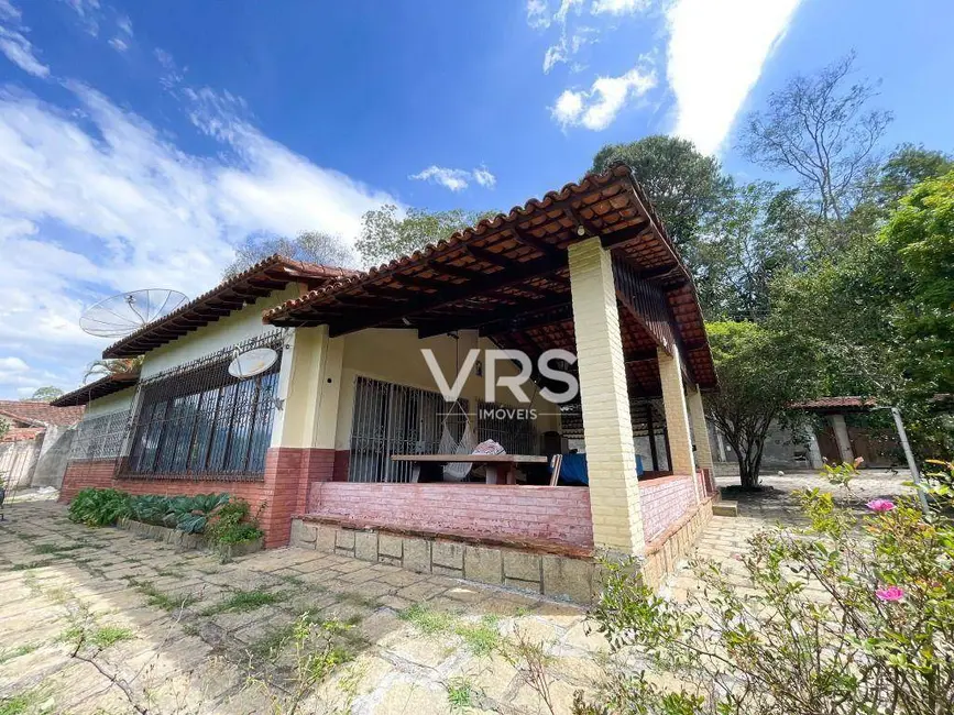 Casa com 3 quartos à venda, 1000m2 em Parque do Imbui, Teresopolis - RJ - imagem 2 Foto 2 de Casa com 3 quartos à venda, 1000m2 em Parque do Imbui, Teresopolis - RJ