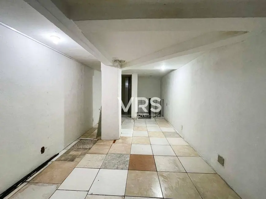 Loja para alugar, 36m2 em Várzea, Teresopolis - RJ - imagem 9 Foto 9 de Loja para alugar, 36m2 em Várzea, Teresopolis - RJ