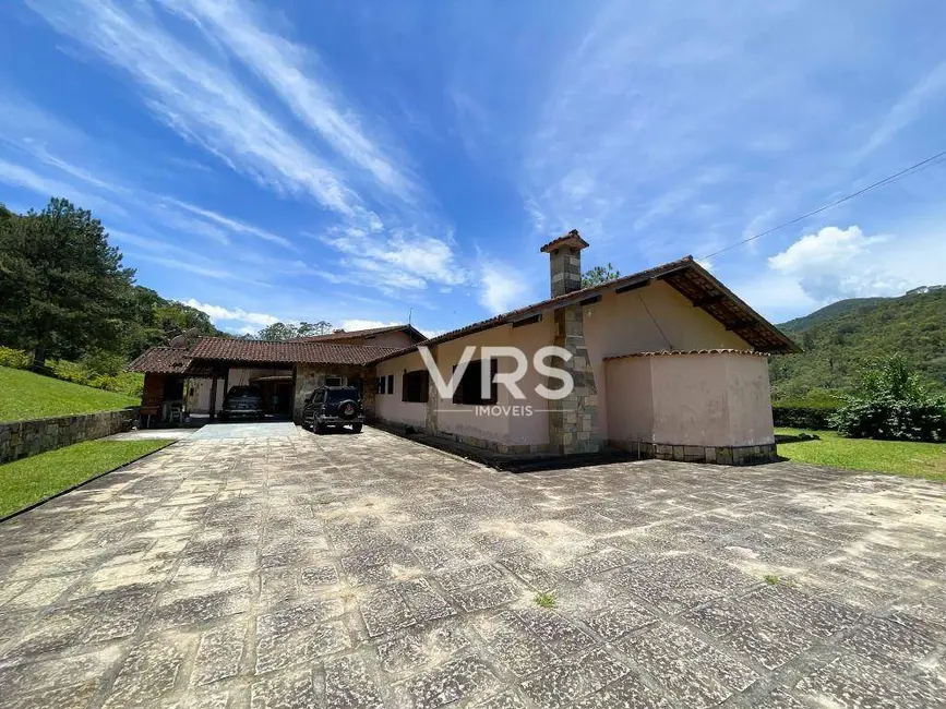Pousada com 7 quartos à venda, 3000000m2 em Prata dos Aredes, Teresopolis - RJ - imagem 8 Foto 8 de Pousada com 7 quartos à venda, 3000000m2 em Prata dos Aredes, Teresopolis - RJ
