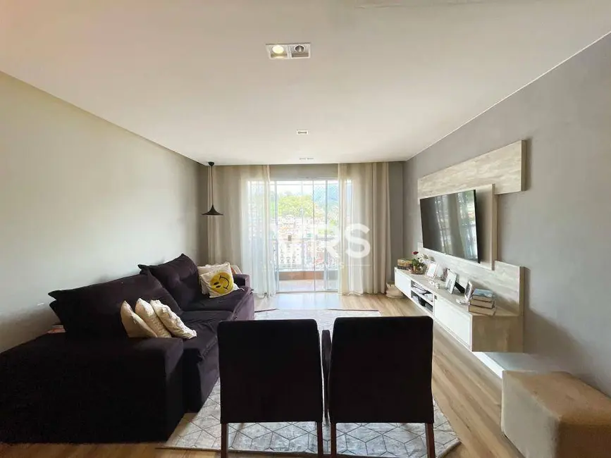 Casa de Condomínio com 2 quartos à venda, 180m2 em Tijuca, Teresopolis - RJ - imagem 2 Foto 2 de Casa de Condomínio com 2 quartos à venda, 180m2 em Tijuca, Teresopolis - RJ