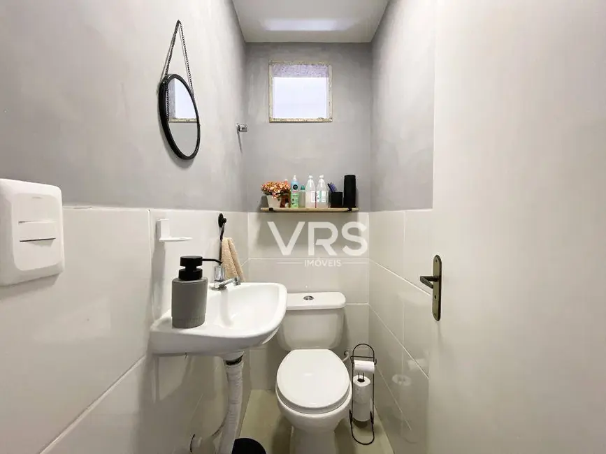 Casa de Condomínio com 2 quartos à venda, 180m2 em Tijuca, Teresopolis - RJ - imagem 9 Foto 9 de Casa de Condomínio com 2 quartos à venda, 180m2 em Tijuca, Teresopolis - RJ