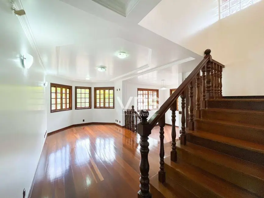 Casa de Condomínio com 6 quartos à venda, 3850m2 em Albuquerque, Teresopolis - RJ - imagem 7 Foto 7 de Casa de Condomínio com 6 quartos à venda, 3850m2 em Albuquerque, Teresopolis - RJ