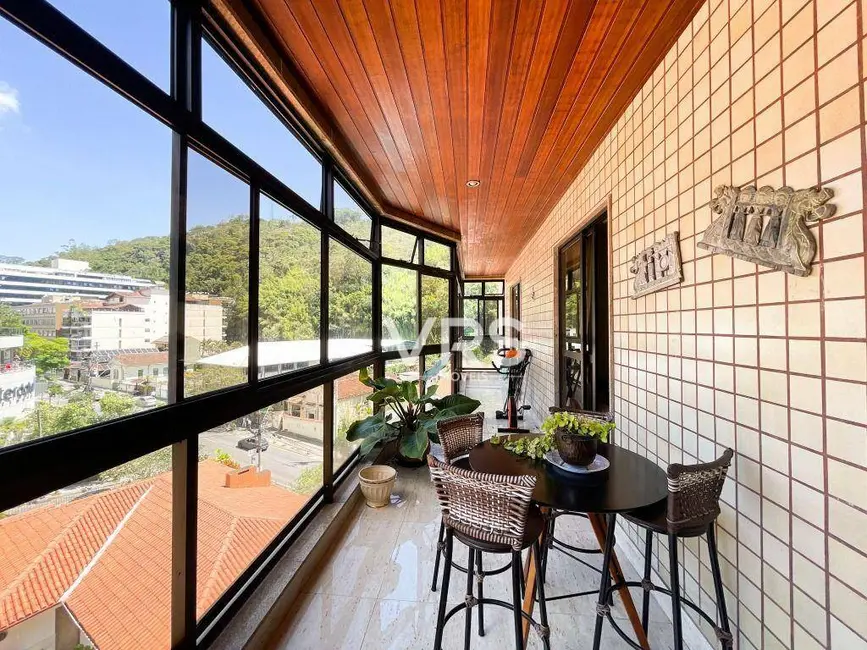 Foto 7 de Apartamento com 3 quartos à venda e para alugar, 144m2 em Várzea, Teresopolis - RJ